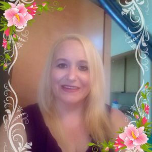 Meet your Posher, Dayna